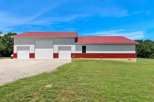 1001 Dunham Rd, Cuba, MO 65559 - Photo 4