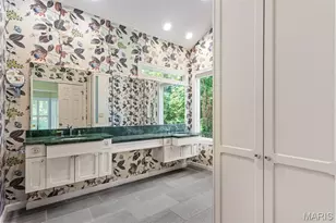 13052 Pembrooke Valley Ct, Town and Country, MO 63141 - Photo 46