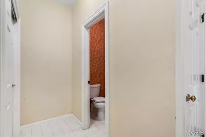 13052 Pembrooke Valley Court, Town and Country, MO 63141 - Photo 38