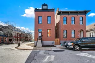 1000 Barton St, Saint Louis, MO 63104 - Photo 2