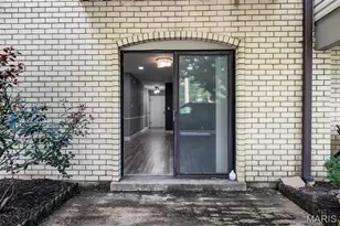 1251 Guelbreth Lane, Saint Louis, MO 63146 - Photo 4