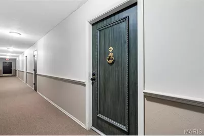 1251 Guelbreth Lane #211, Saint Louis, MO 63146 - Photo 6