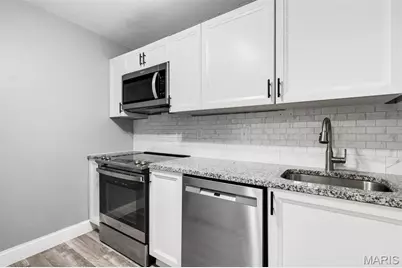1251 Guelbreth Lane #211, Saint Louis, MO 63146 - Photo 8