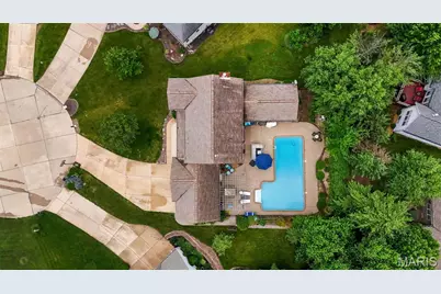 612 Royal Pine Court, Lake Saint Louis, MO 63367 - Photo 6