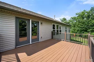 104 Hartford Ct, Fenton, MO 63026 - Photo 44