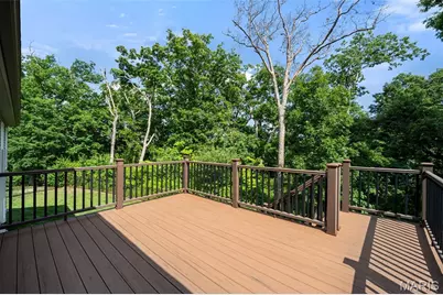 104 Hartford Court, Fenton, MO 63026 - Photo 46