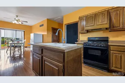 19220 Pike 459, Curryville, MO 63339 - Photo 16