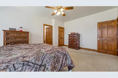 19220 Pike 459, Curryville, MO 63339 - Photo 18