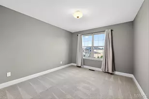 141 Central Park Ave, Wentzville, MO 63385 - Photo 34