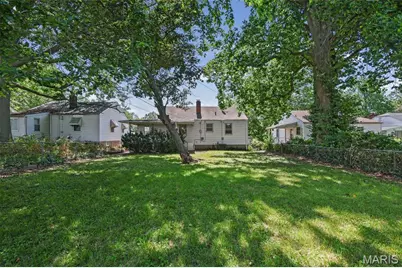 5625 Curry Avenue, Saint Louis, MO 63136 - Photo 2