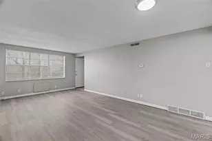 1000 Wild Cherry Ln, University City, MO 63130 - Photo 6