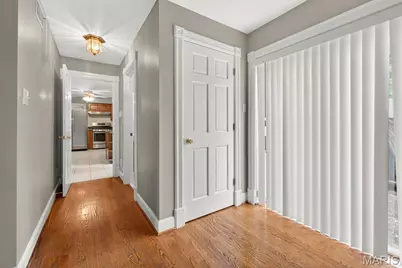 7225 Clayton Road, Saint Louis, MO 63117 - Photo 6