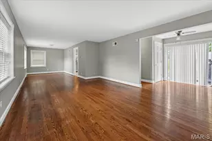 7225 Clayton Rd, Saint Louis, MO 63117 - Photo 2