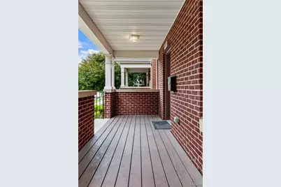 1024 Bates Street, Saint Louis, MO 63111 - Photo 2