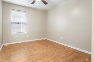 1024 Bates St, Saint Louis, MO 63111 - Photo 18