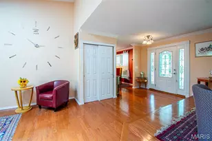 2025 Rurline Dr, Saint Louis, MO 63146 - Photo 4