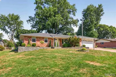 5827 Pebble Oak Drive, Saint Louis, MO 63128 - Photo 2