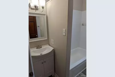 6231 Fyler Avenue, Saint Louis, MO 63109 - Photo 4
