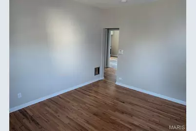 6231 Fyler Avenue, Saint Louis, MO 63109 - Photo 2
