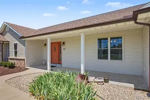 151 Plantation Dr, Troy, MO 63379 - Photo 10