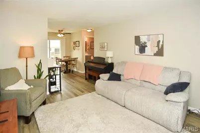 2221 Highland Hill Drive #D, Saint Peters, MO 63376 - Photo 4