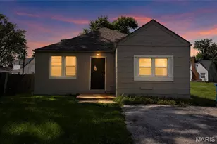 25 Barcelona Ave, Saint Louis, MO 63138 - Photo 2