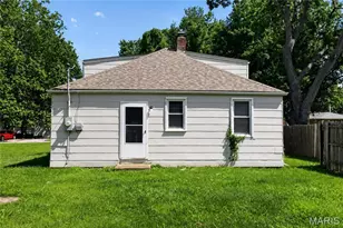 25 Barcelona Ave, Saint Louis, MO 63138 - Photo 32