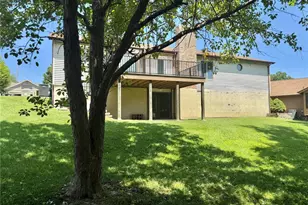 6 Quiet Brook Ct, Saint Charles, MO 63303 - Photo 28