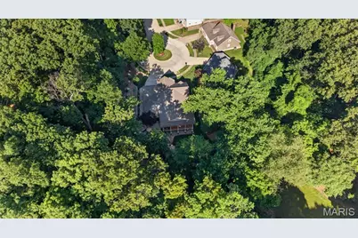 884 Village Brook Court, Ballwin, MO 63021 - Photo 58