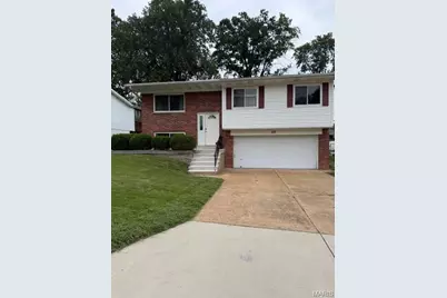 17 Saint Lawrence Drive, Ballwin, MO 63021 - Photo 1