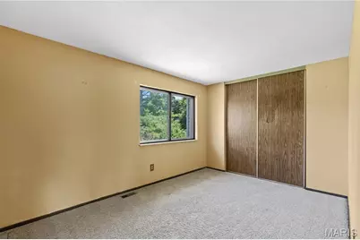 12787 Parkway Estates Drive, Saint Louis, MO 63146 - Photo 10