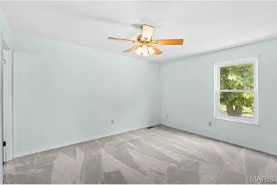 12190 Rain Hollow Court, Maryland Heights, MO 63043 - Photo 8