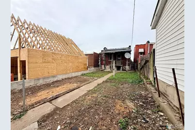 4176 Newport Court, Saint Louis, MO 63116 - Photo 12