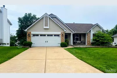 33 Georgetown Circle, O'Fallon, MO 63368 - Photo 1