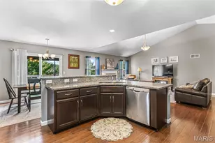 515 Amber Way Ct, Imperial, MO 63052 - Photo 8
