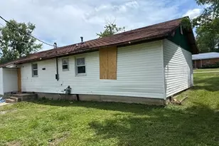 206 Mueller Dr, Cuba, MO 65453 - Photo 4