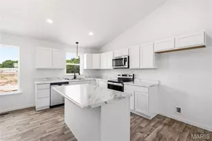 1015 Samwise St, Wright City, MO 63390 - Photo 18