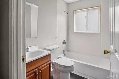 6315 Coventry Drive, Saint Louis, MO 63033 - Photo 18