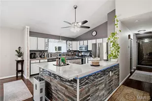 609 Lakewood Dr, Lake Saint Louis, MO 63367 - Photo 10