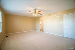 84 Brighton Park Dr, Saint Charles, MO 63302 - Photo 12