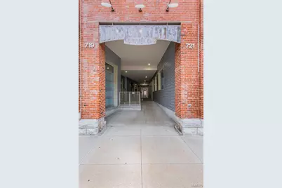 721 N 17th Street #207, Saint Louis, MO 63103 - Photo 4