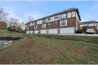 917 Claytonbrook Drive #3, Ballwin, MO 63011 - Photo 30