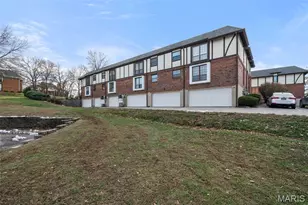 917 Claytonbrook Dr, Ballwin, MO 63011 - Photo 30