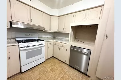 135 N Spruce Street, Bonne Terre, MO 63628 - Photo 6