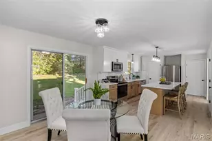 7264 Crystal Lake Ct, Saint Louis, MO 63129 - Photo 16