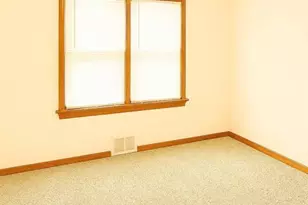 901 Fontaine Pl, Saint Louis, MO 63137 - Photo 10