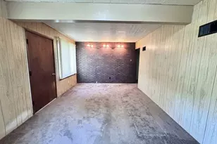 9544 Miriam Ave, Overland, MO 63114 - Photo 4