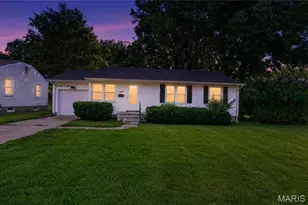1107 Bakewell Dr, Saint Louis, MO 63137 - Photo 12