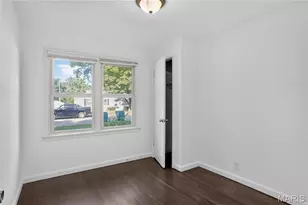 1107 Bakewell Dr, Saint Louis, MO 63137 - Photo 22
