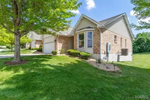 6 Country Bluff Ct, Saint Charles, MO 63301 - Photo 36